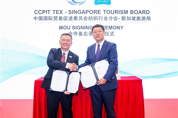 新加坡是举办首届APTEXPO的理想之地——访新加坡旅游局展览与会议署执行署长傅启川